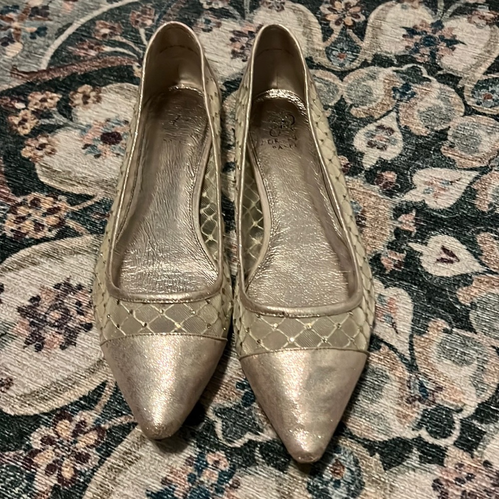 Adrianna Papell Gold Pointed Toe Flats, 39.5 (9.5)